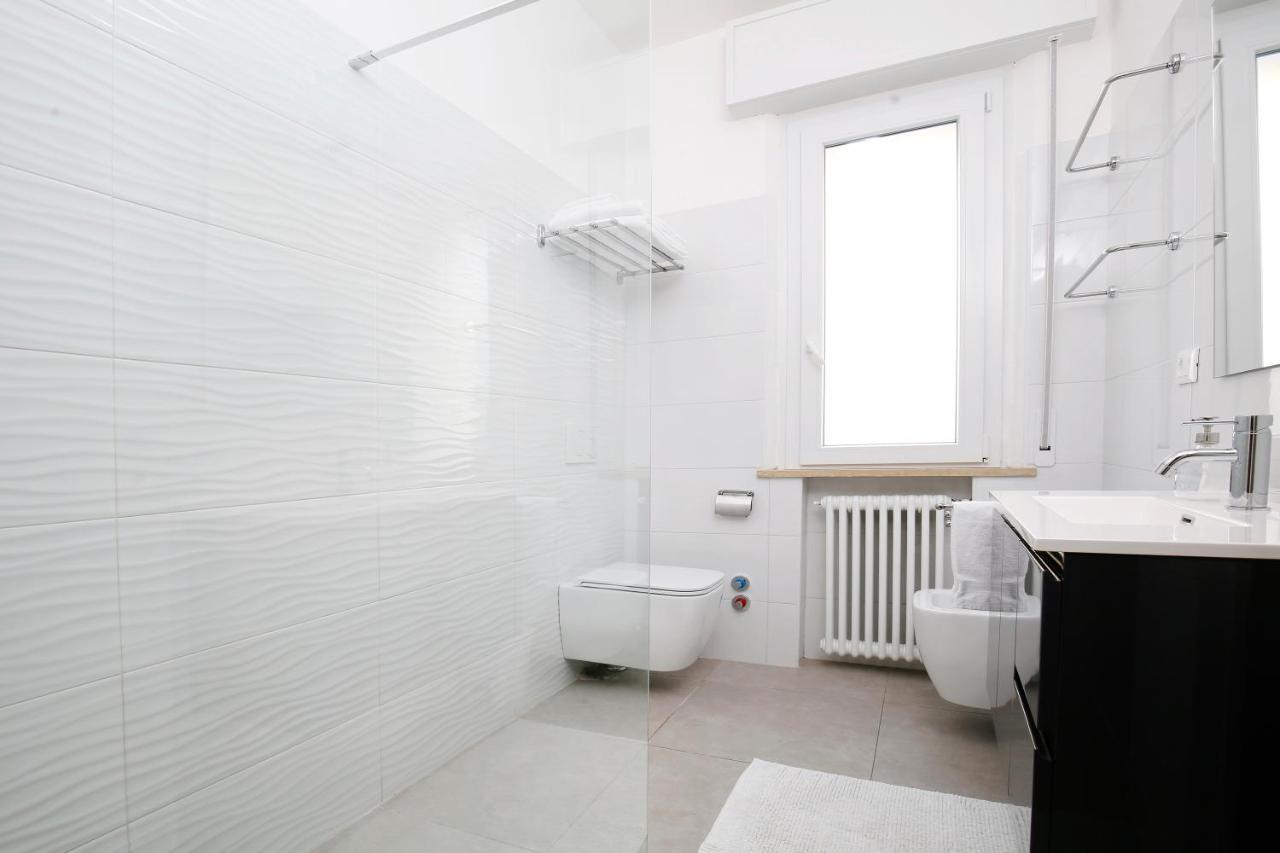 Appartamenti Diffusi Di Villa Fiorita Con Accesso Alle Piscine Della Struttura Principale Cattolica Ngoại thất bức ảnh